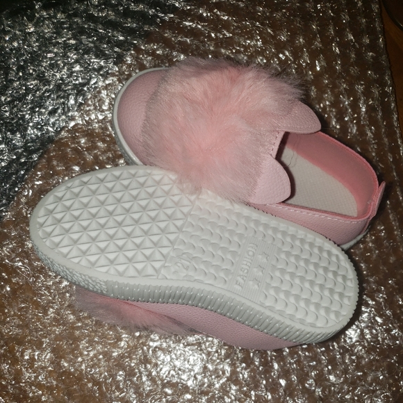 Kids shoes - Picture 2 of 3